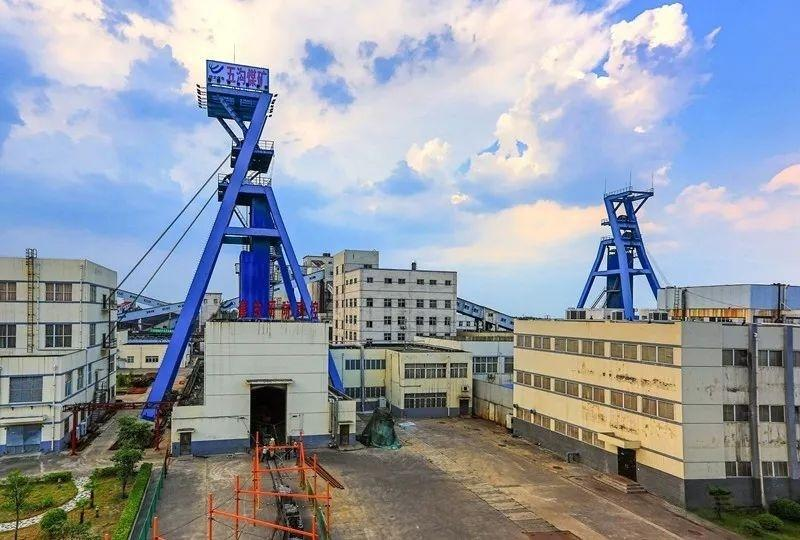 国能韩家村选煤厂大型产品仓群清理工程 